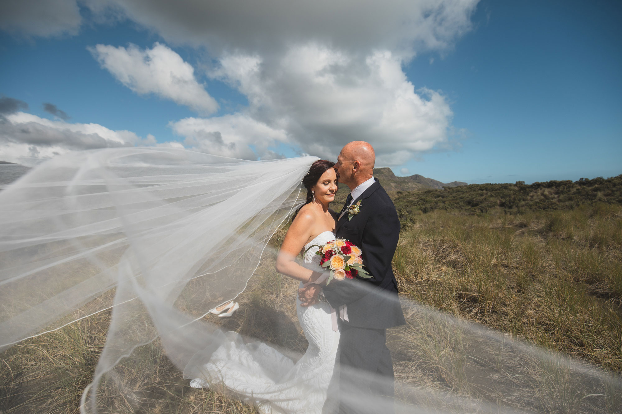 bethells beach wedding photos