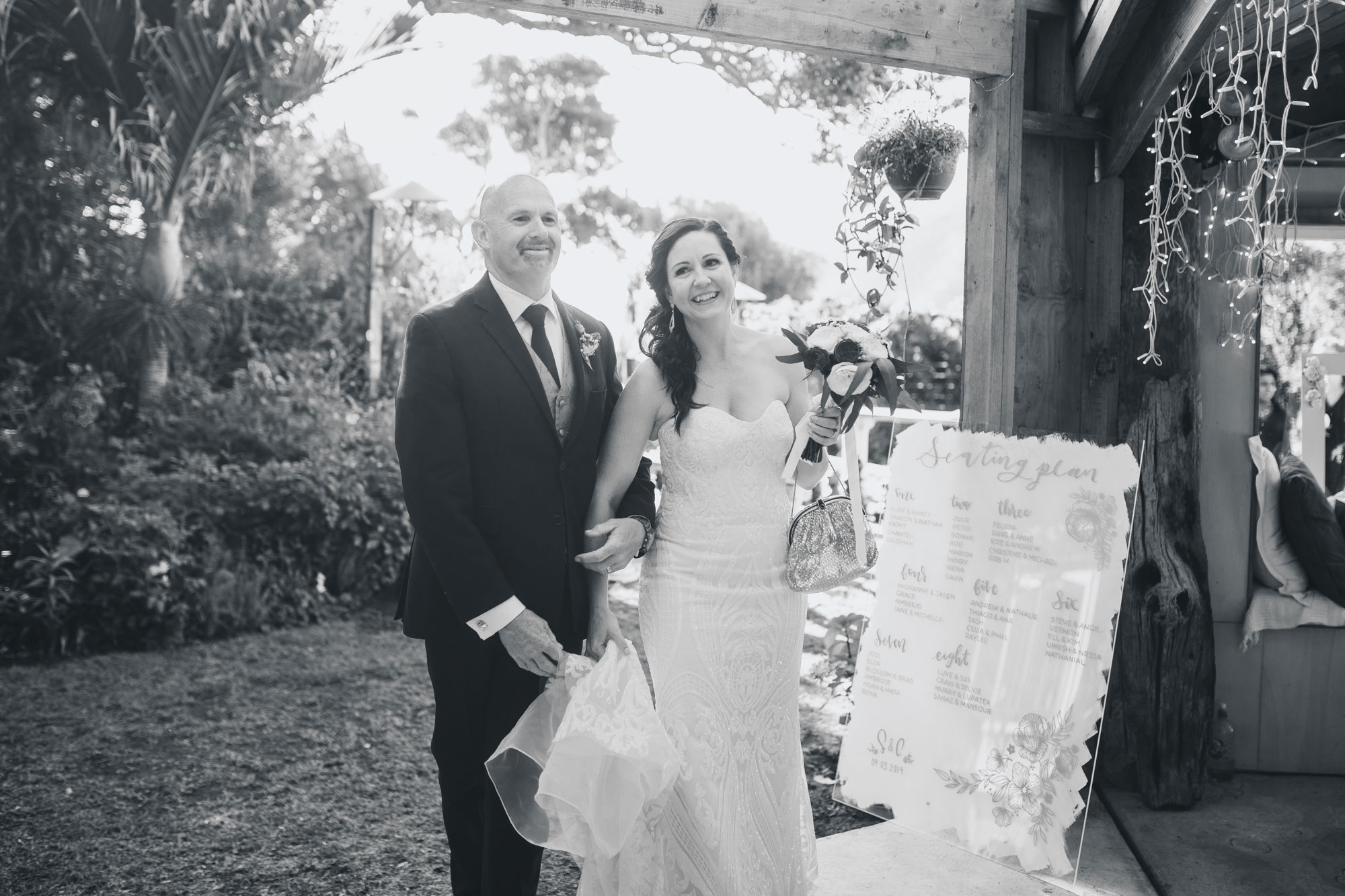 bethells beach cottages bride and groom