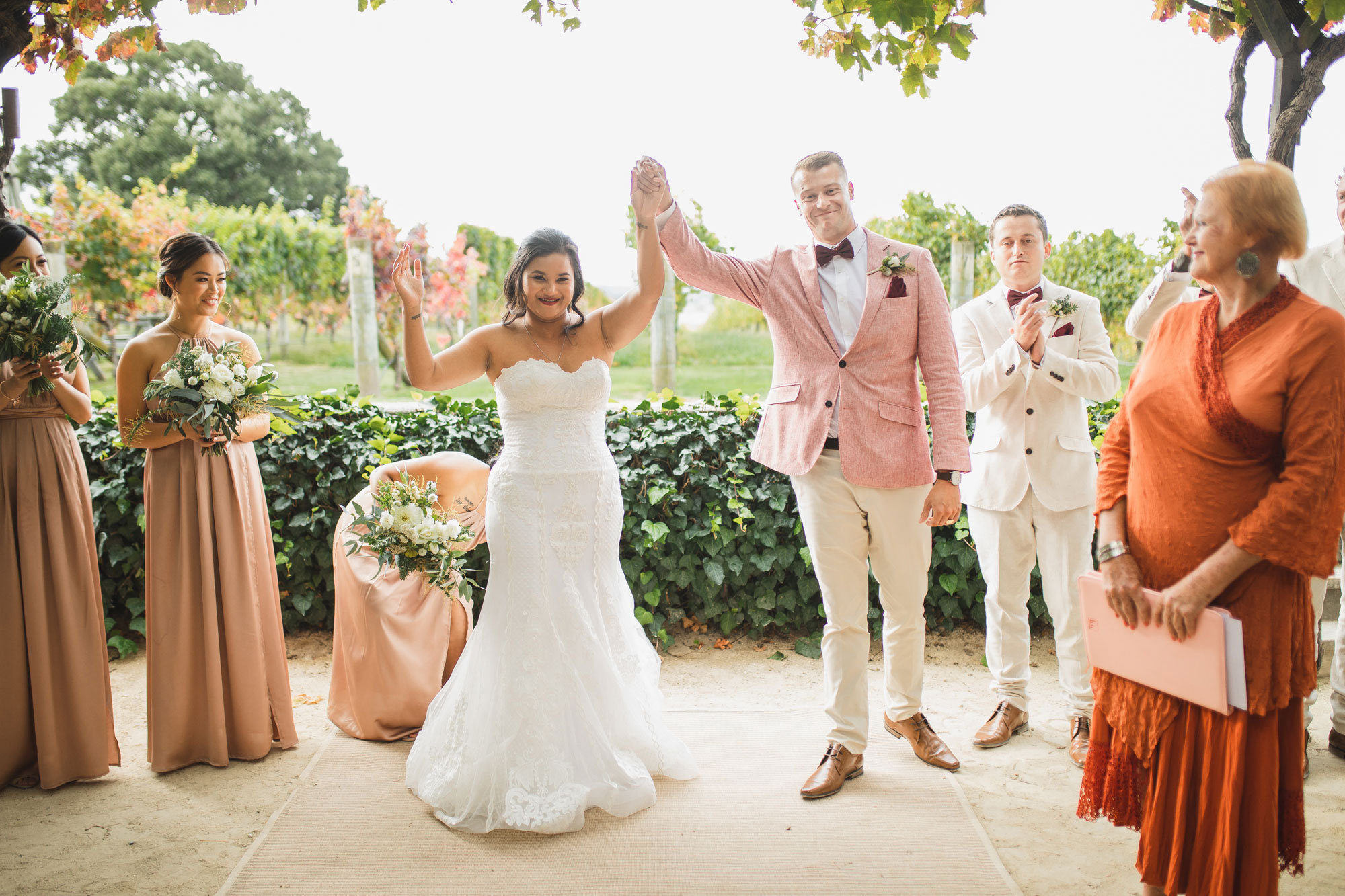 black barn vineyards wedding recessional