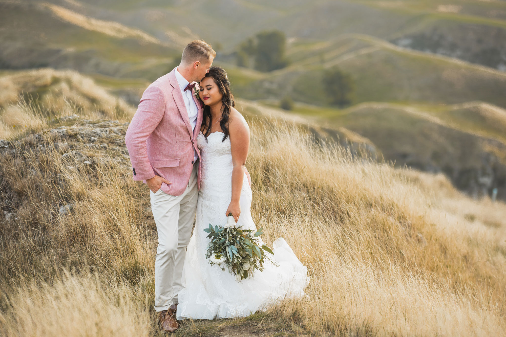 hawke's bay wedding couple photo