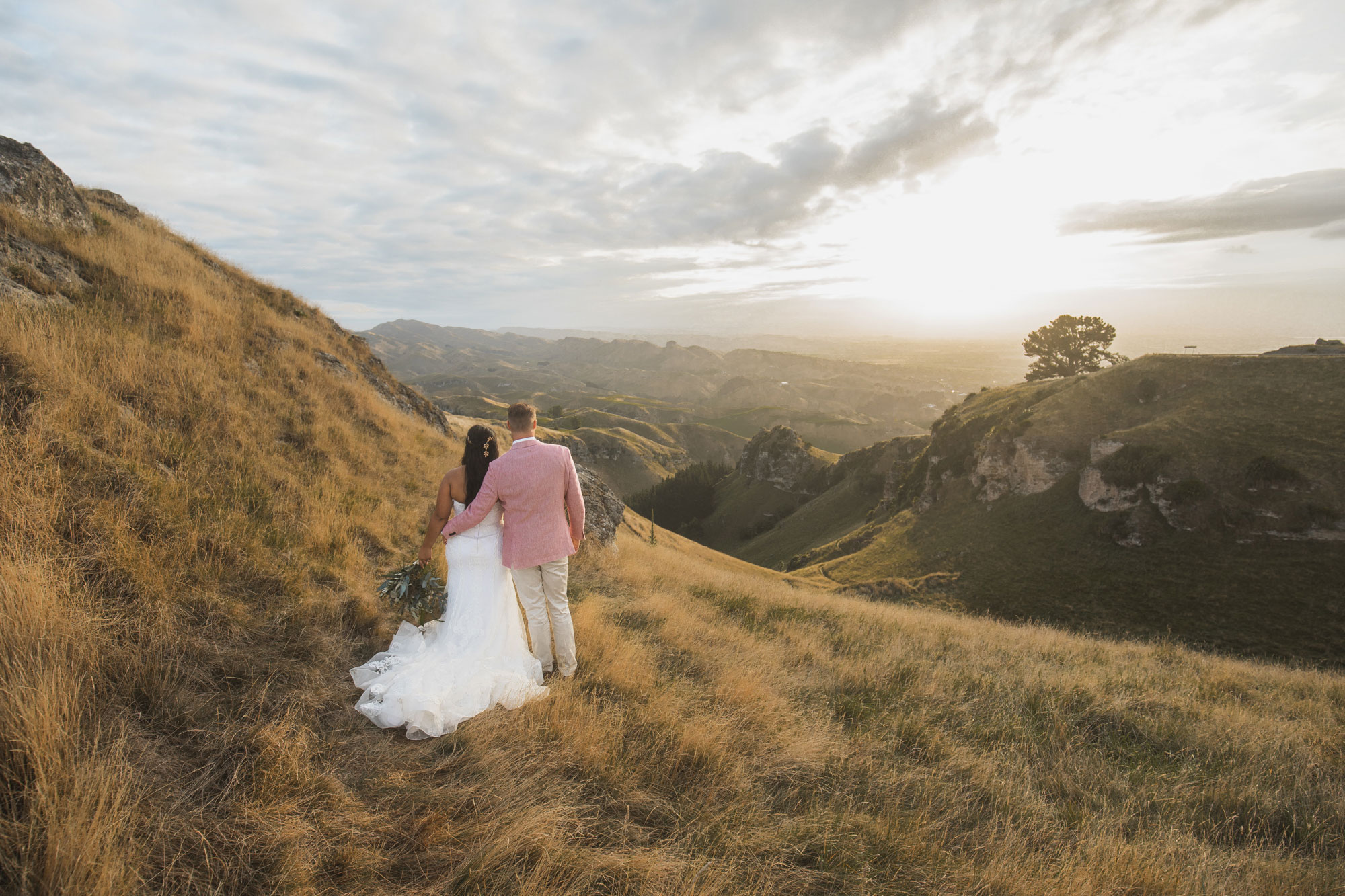 hawke's bay sunset wedding photo