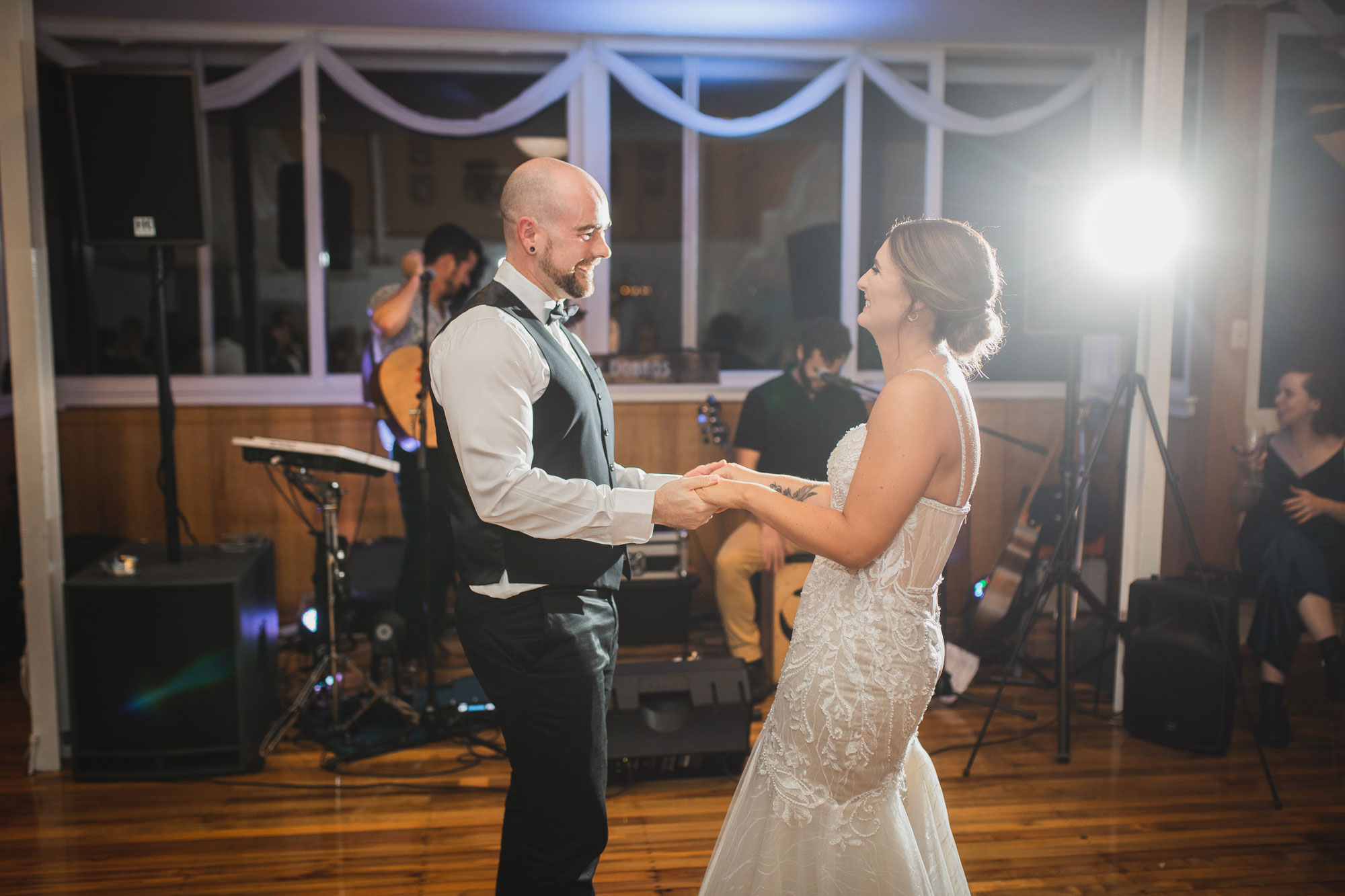 auckland couple first dance