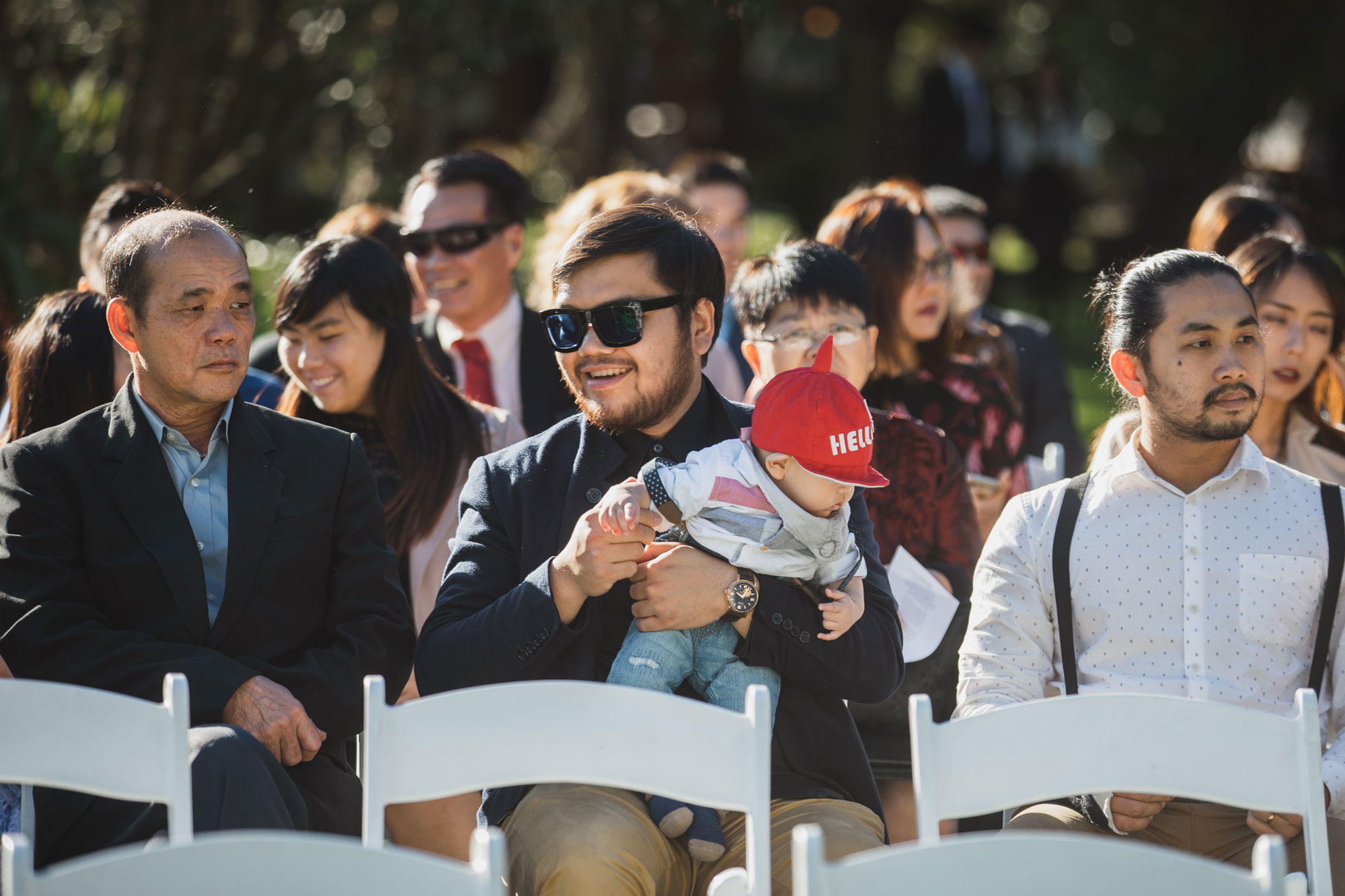 guest with a baby at the wedding