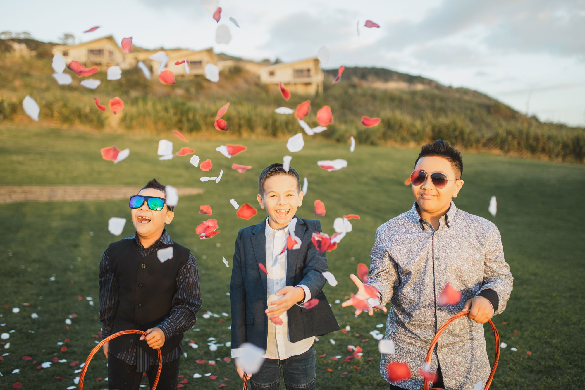 flower petals at castaways wedding