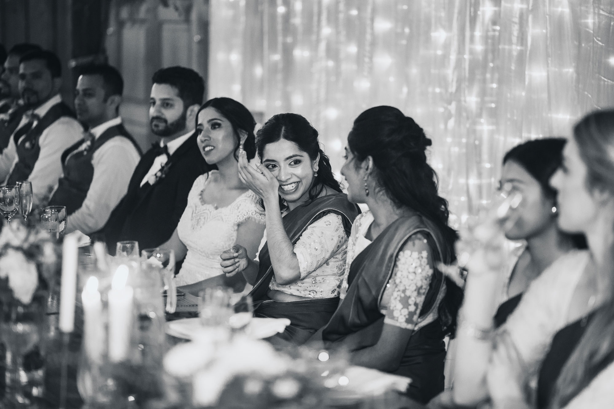 brides sister crying at wedding