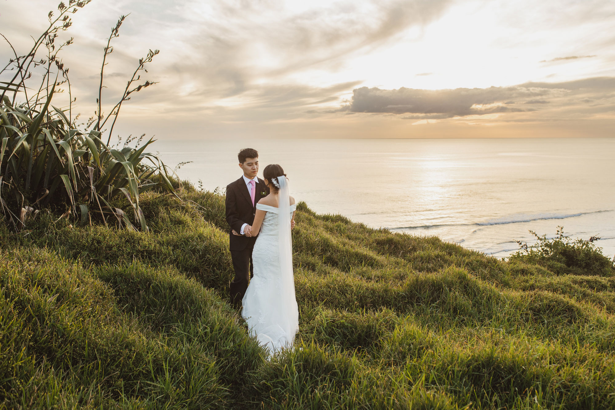 wedding photo muriwai