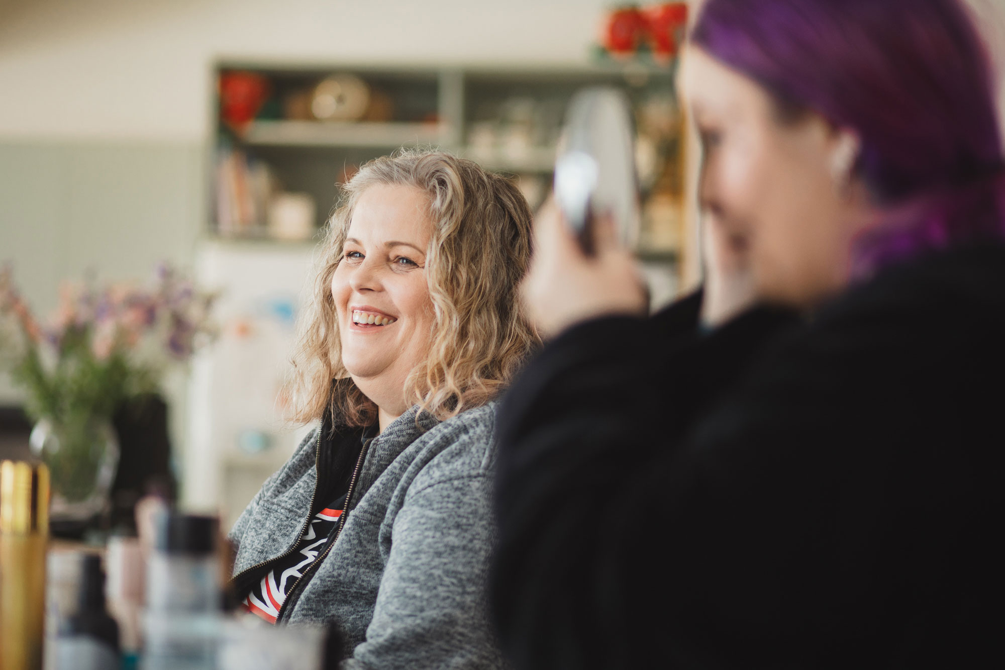 bride mother smiling