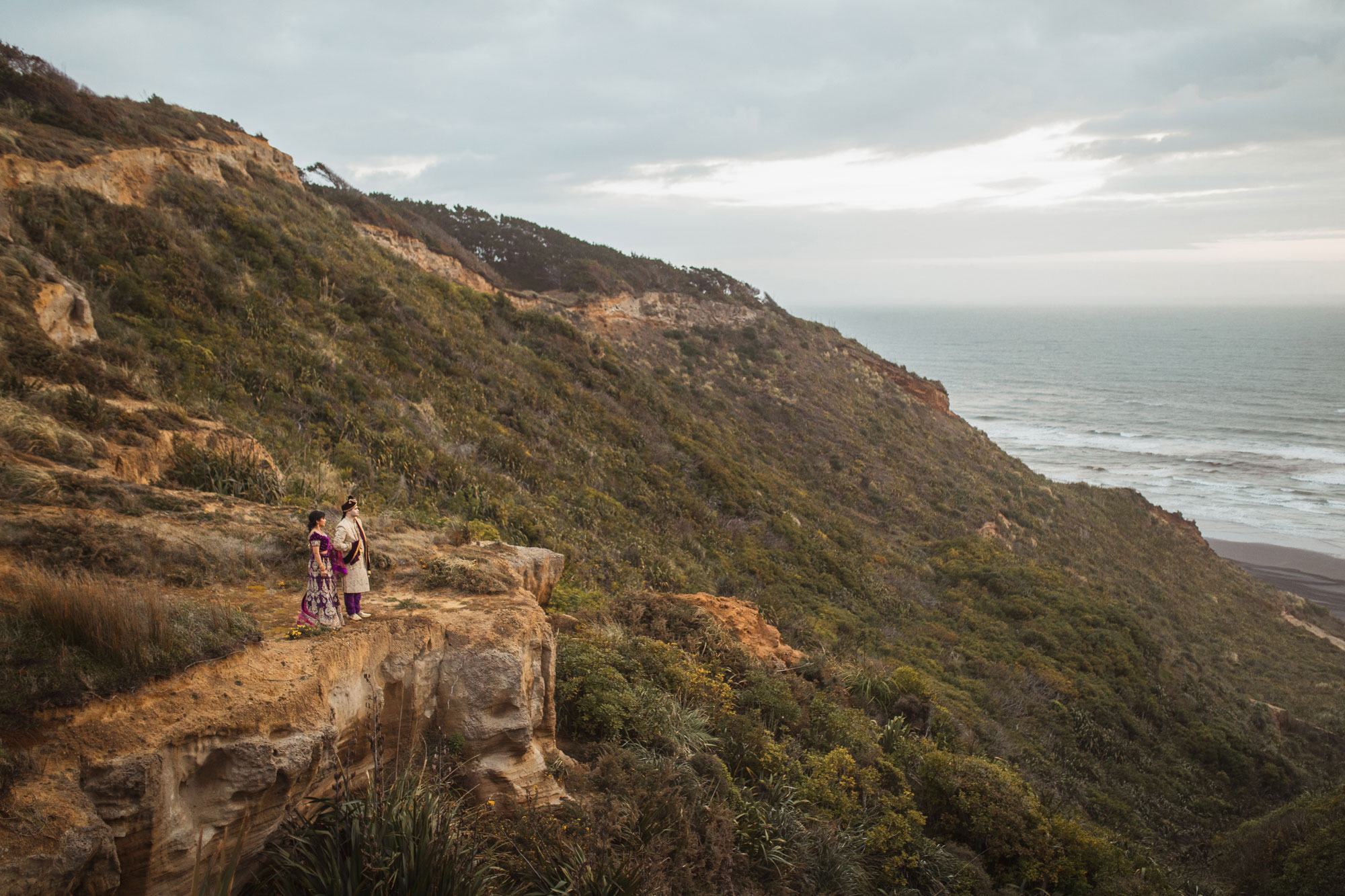 castaways golden hour wedding photo