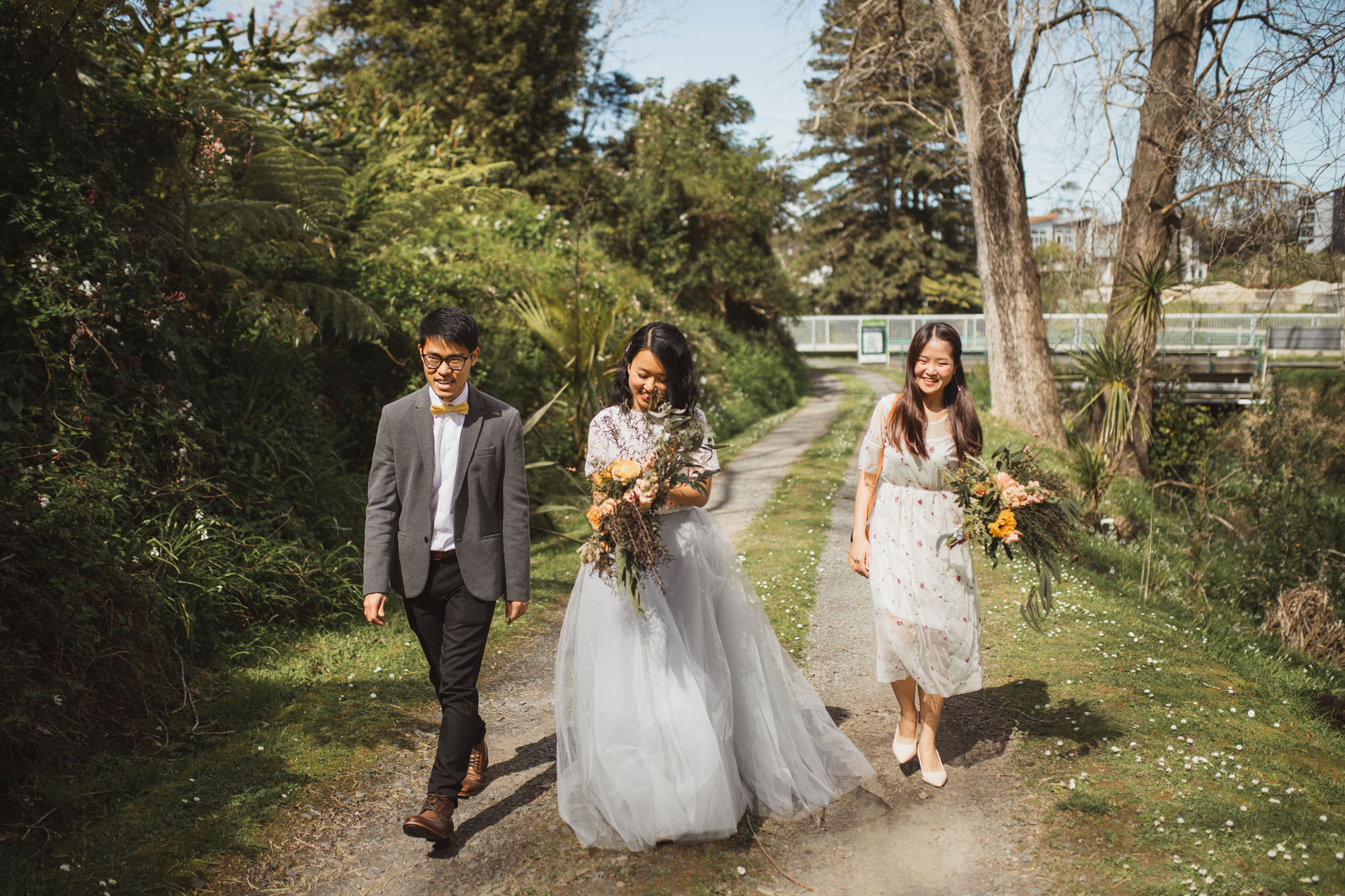 auckland wedding party walking