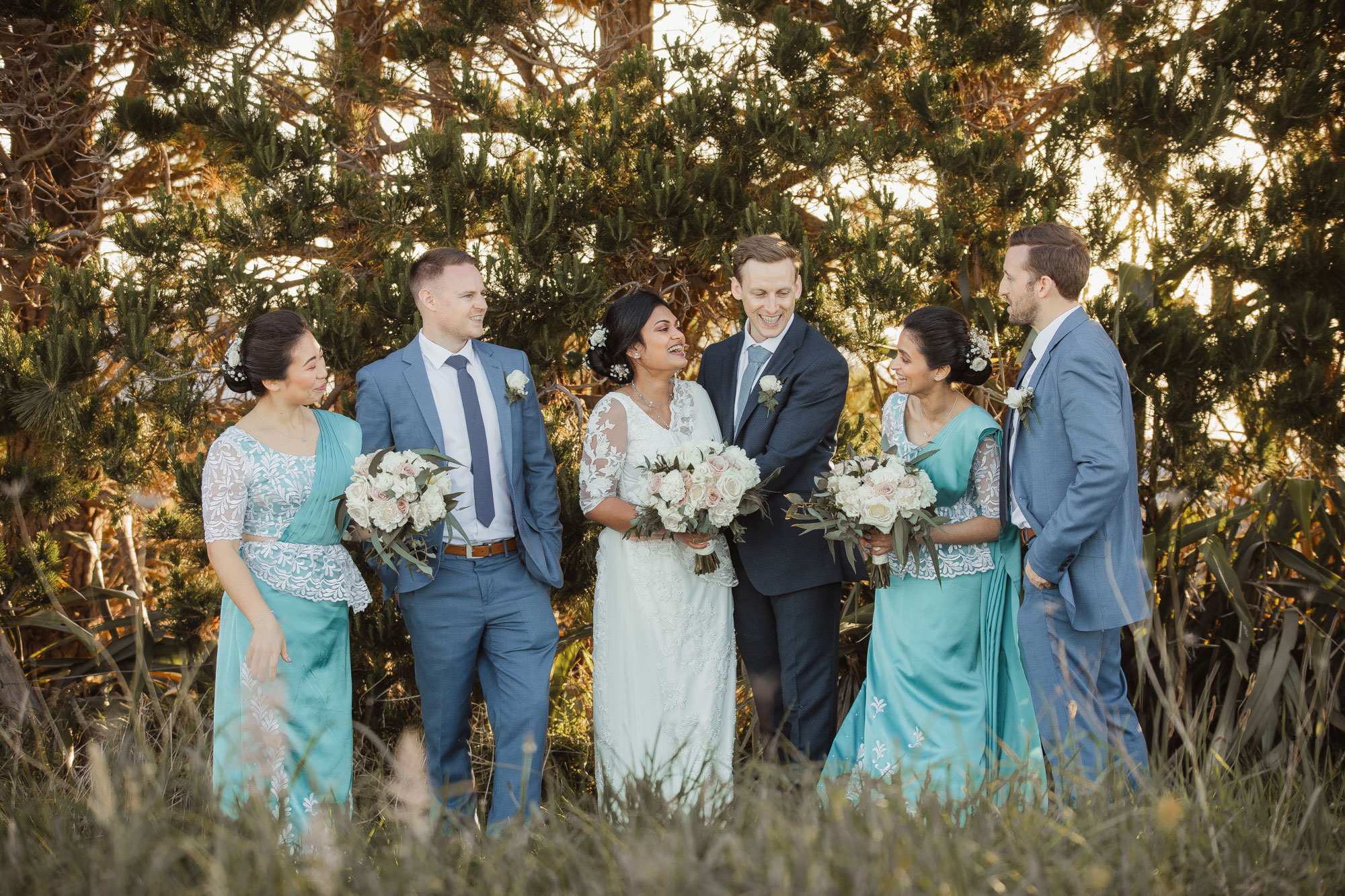 bridal party at mudbrick vineyard