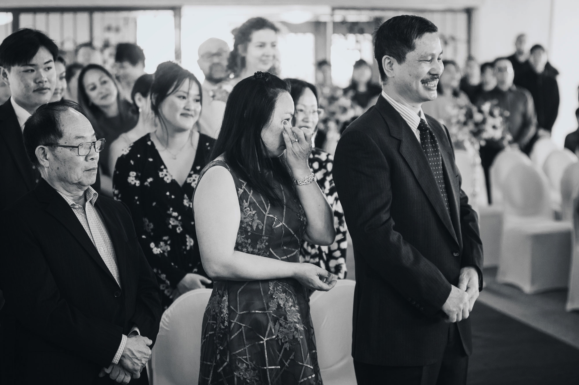 mother crying at the wedding