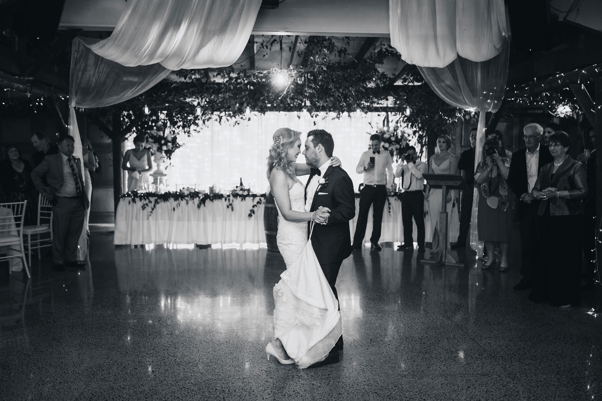 couple first dance at markovina vineyard