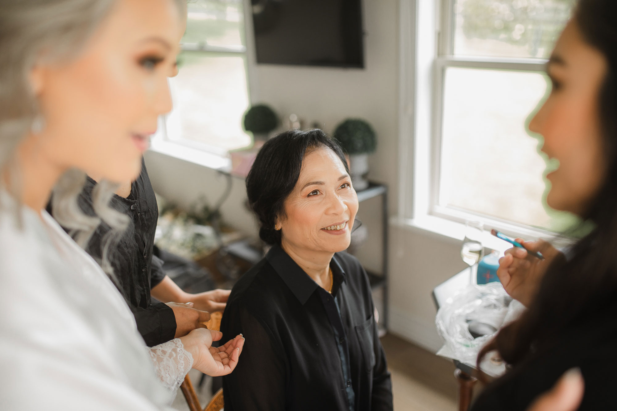 mother of the bride make-up