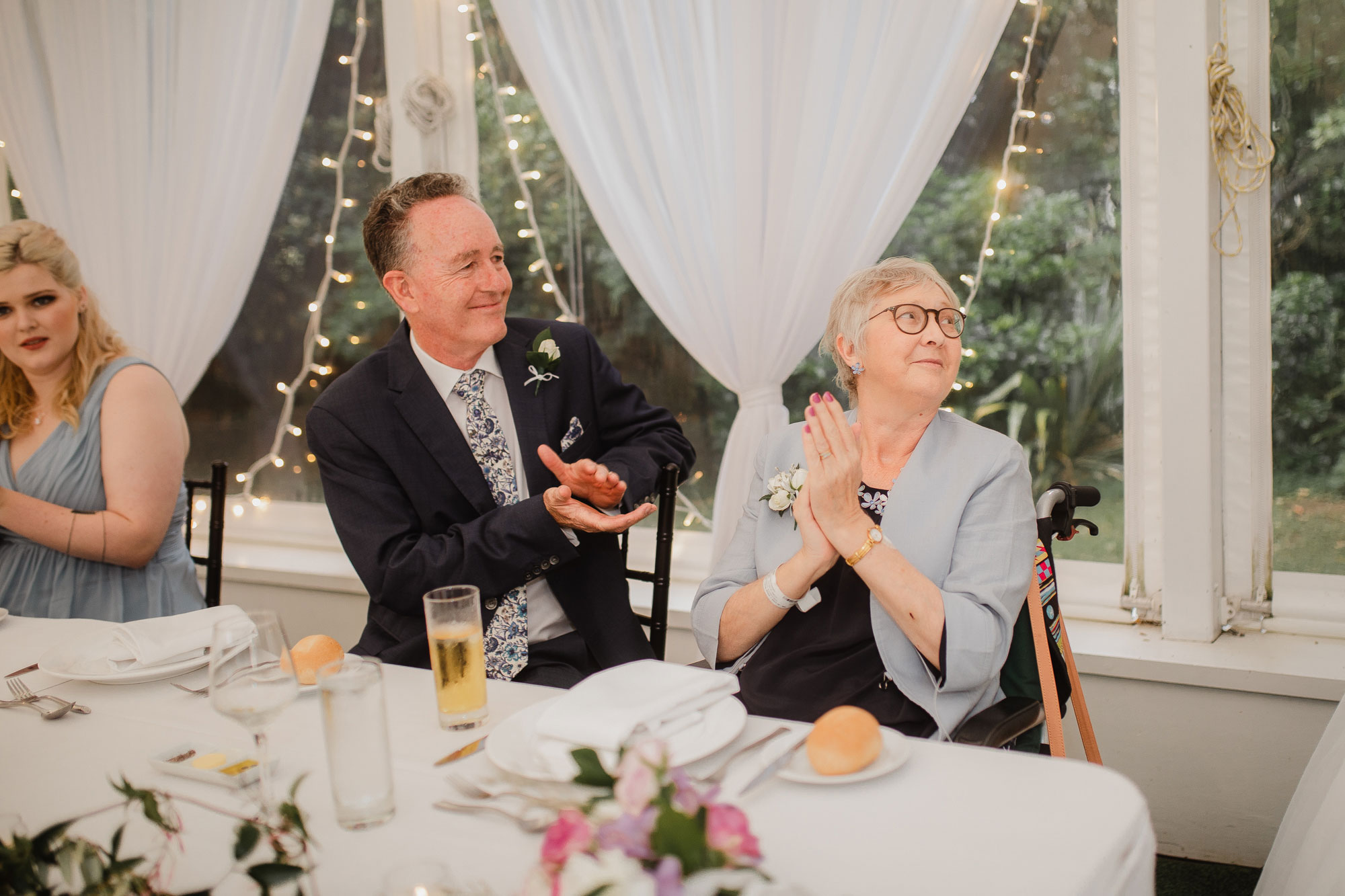 parents of the bride cheering