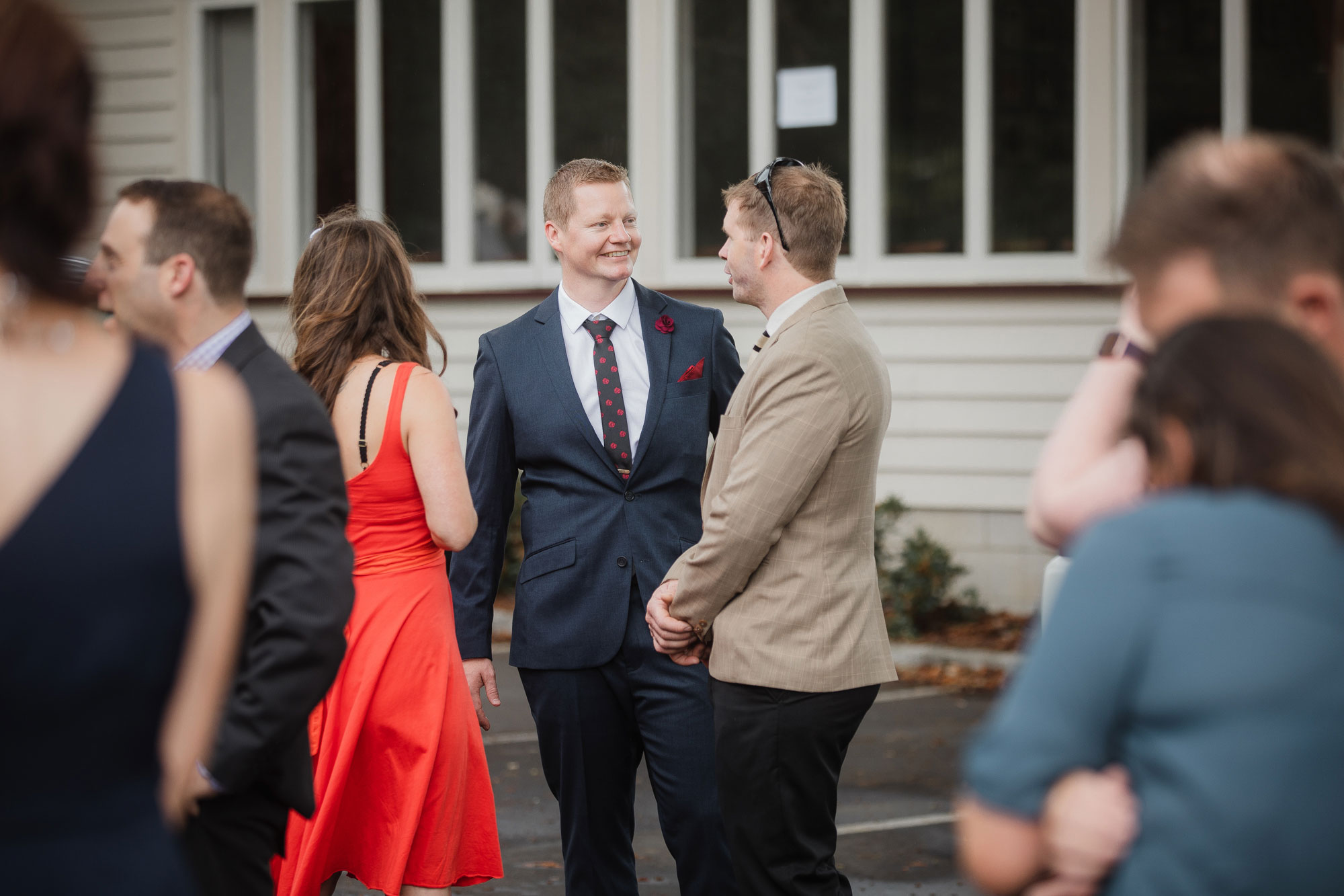 auckland wedding groom chatting