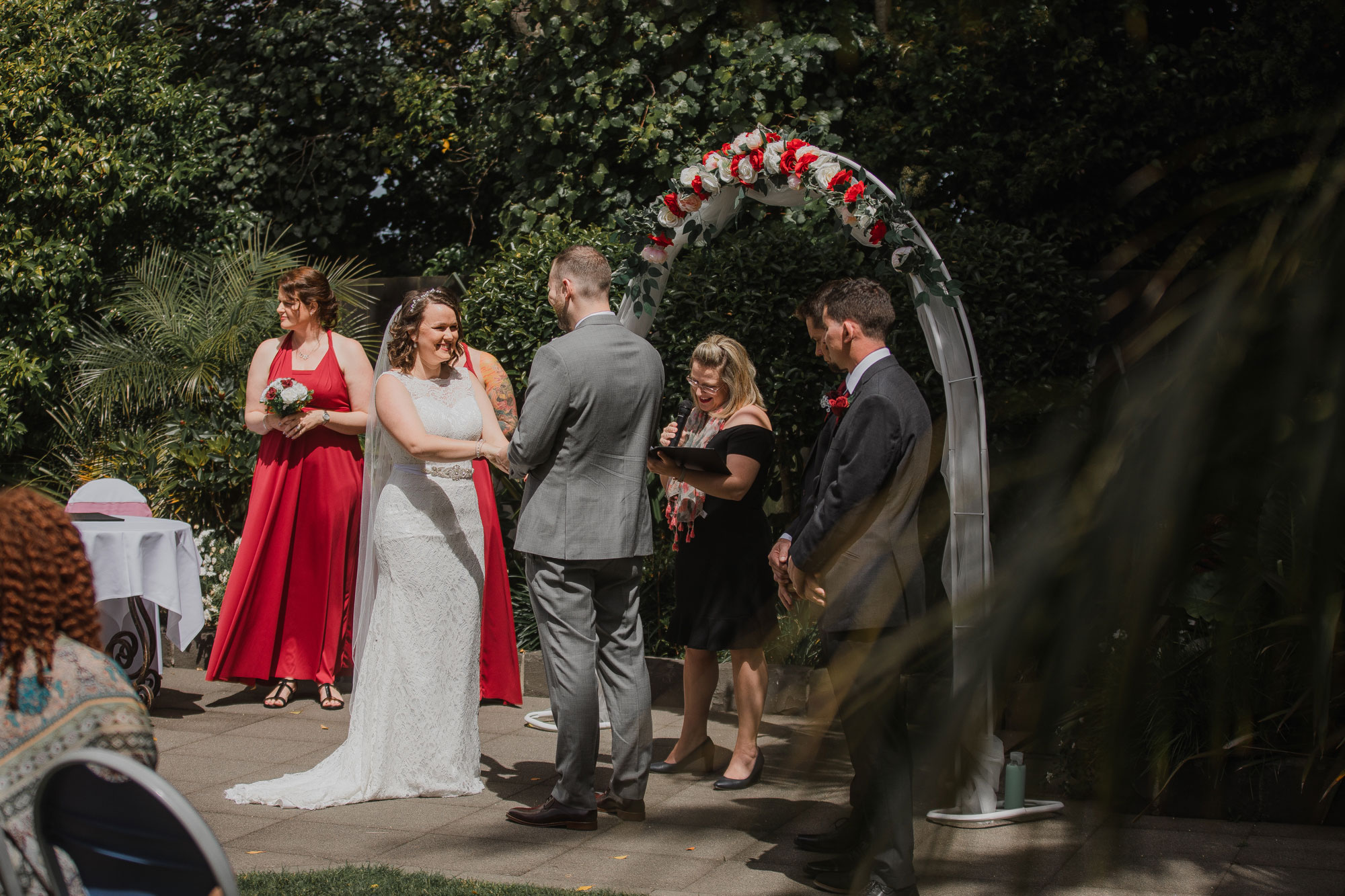 wedding ceremony at sorrento in the park