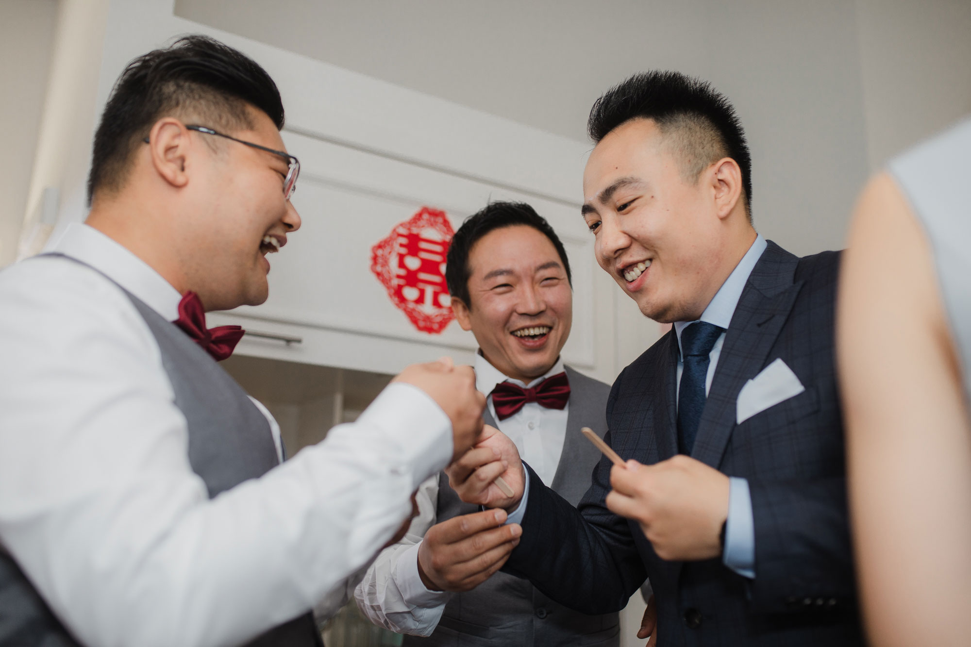 groom and groomsmen