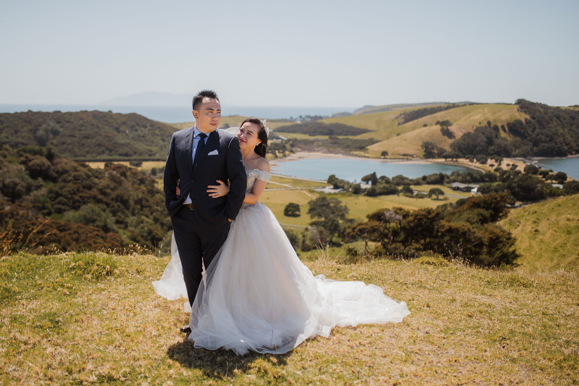 tawharanui lodge wedding photo