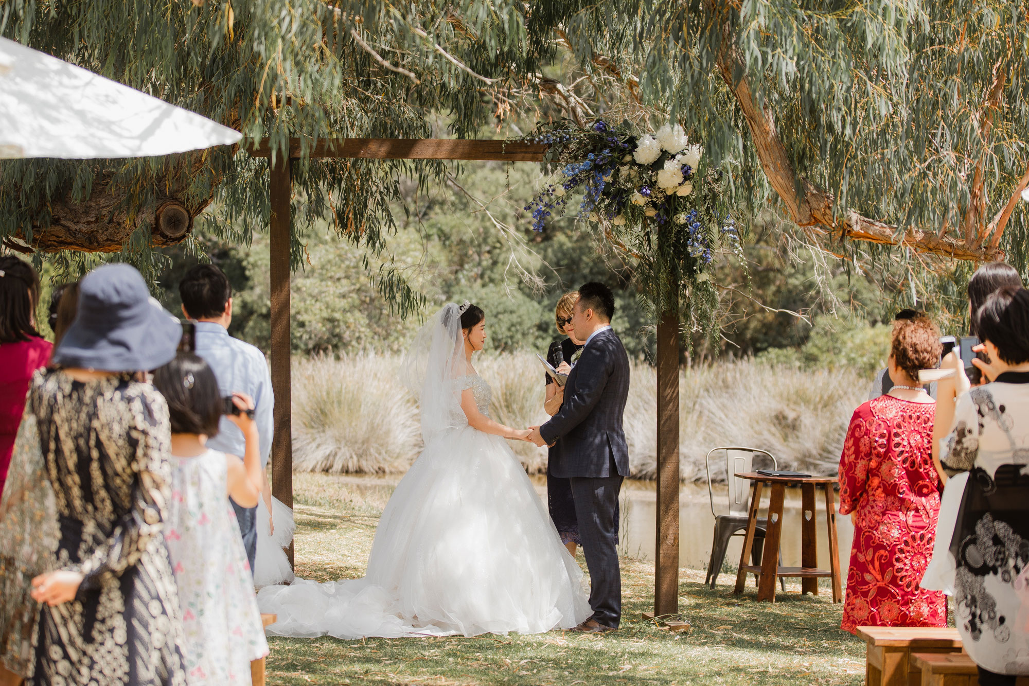 tawharanui lodge wedding ceremony