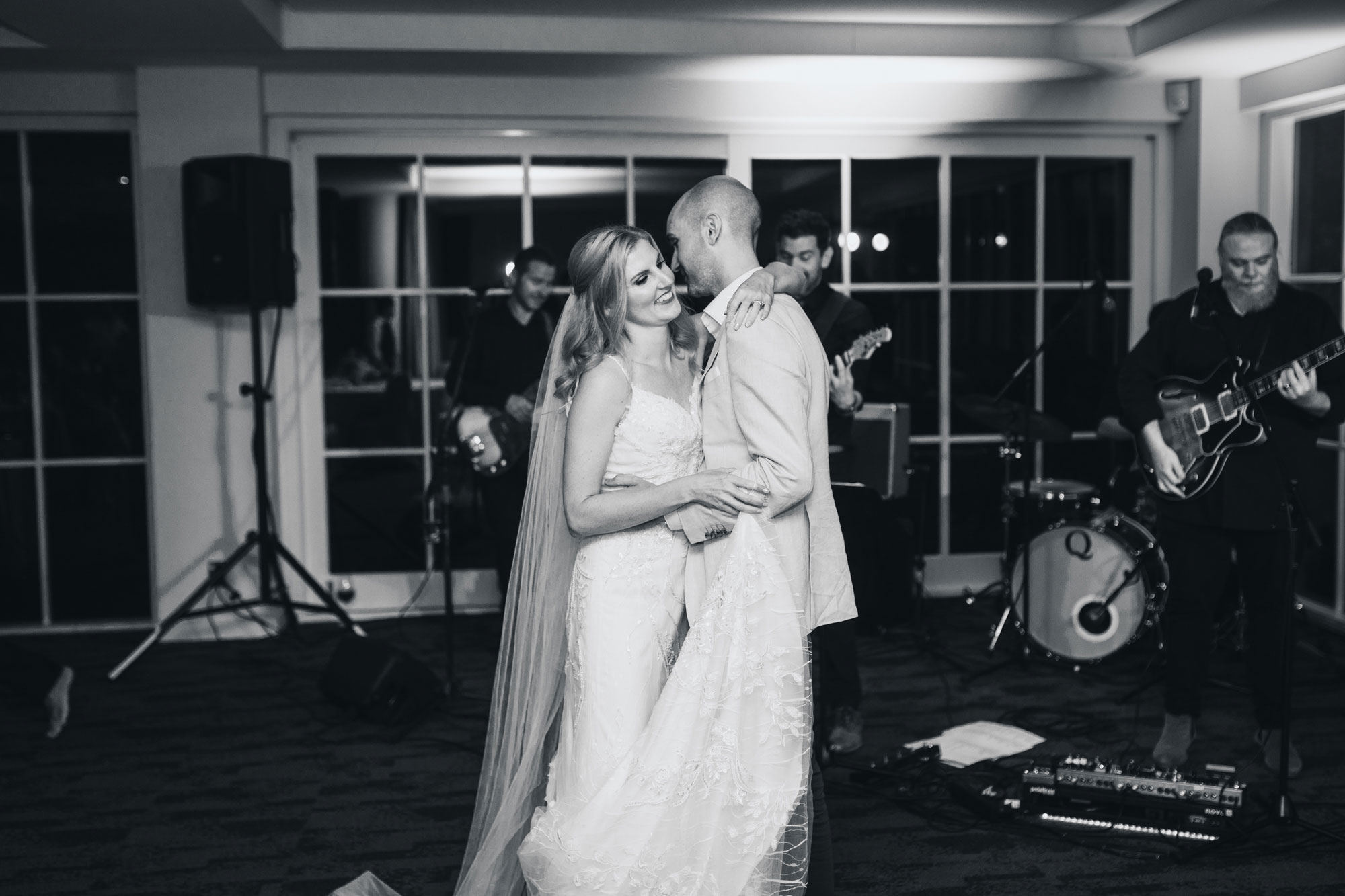 bride and groom first dance orakei bay