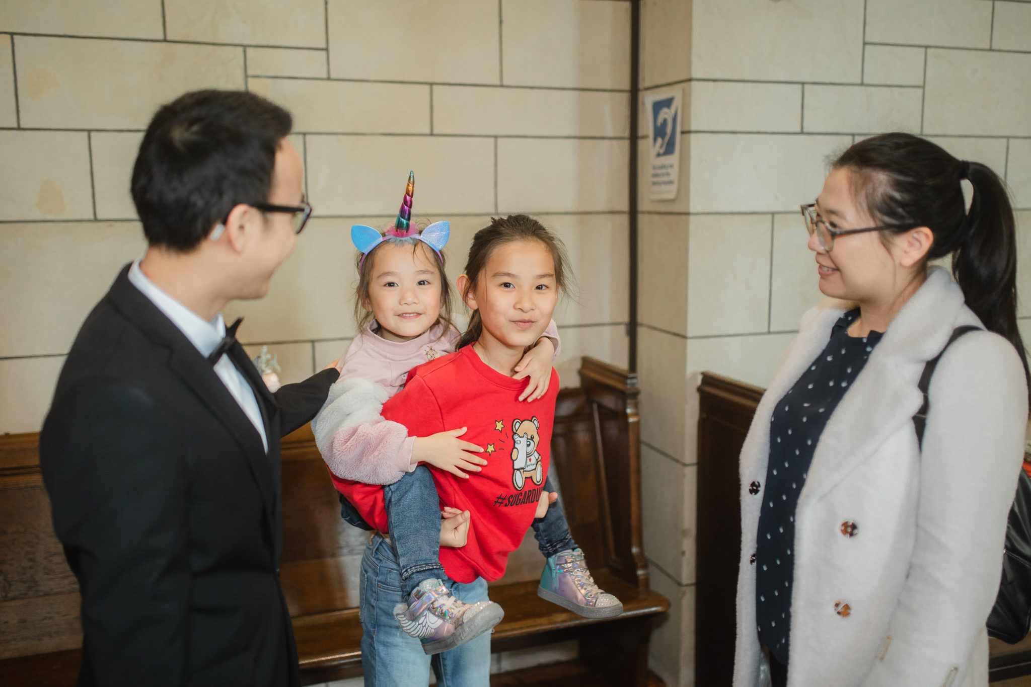 children at the wedding