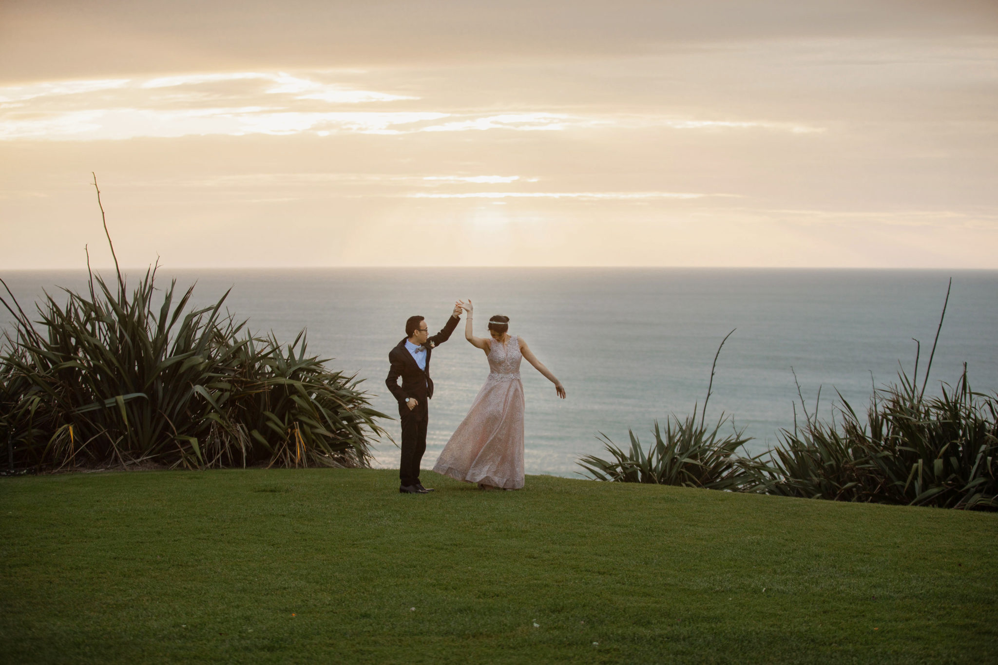 couple shoot at castaways resort