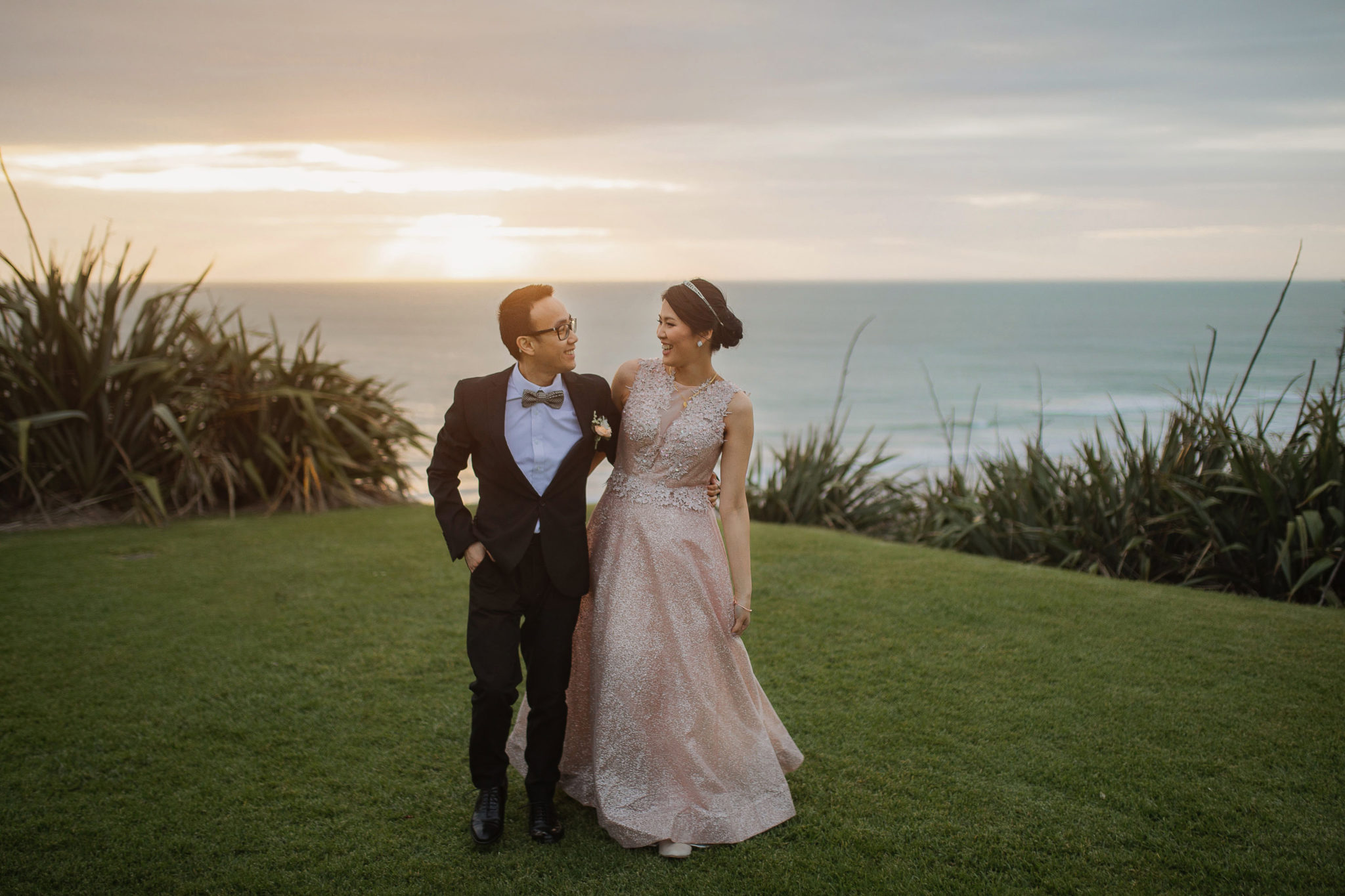 castaways resort couple photo