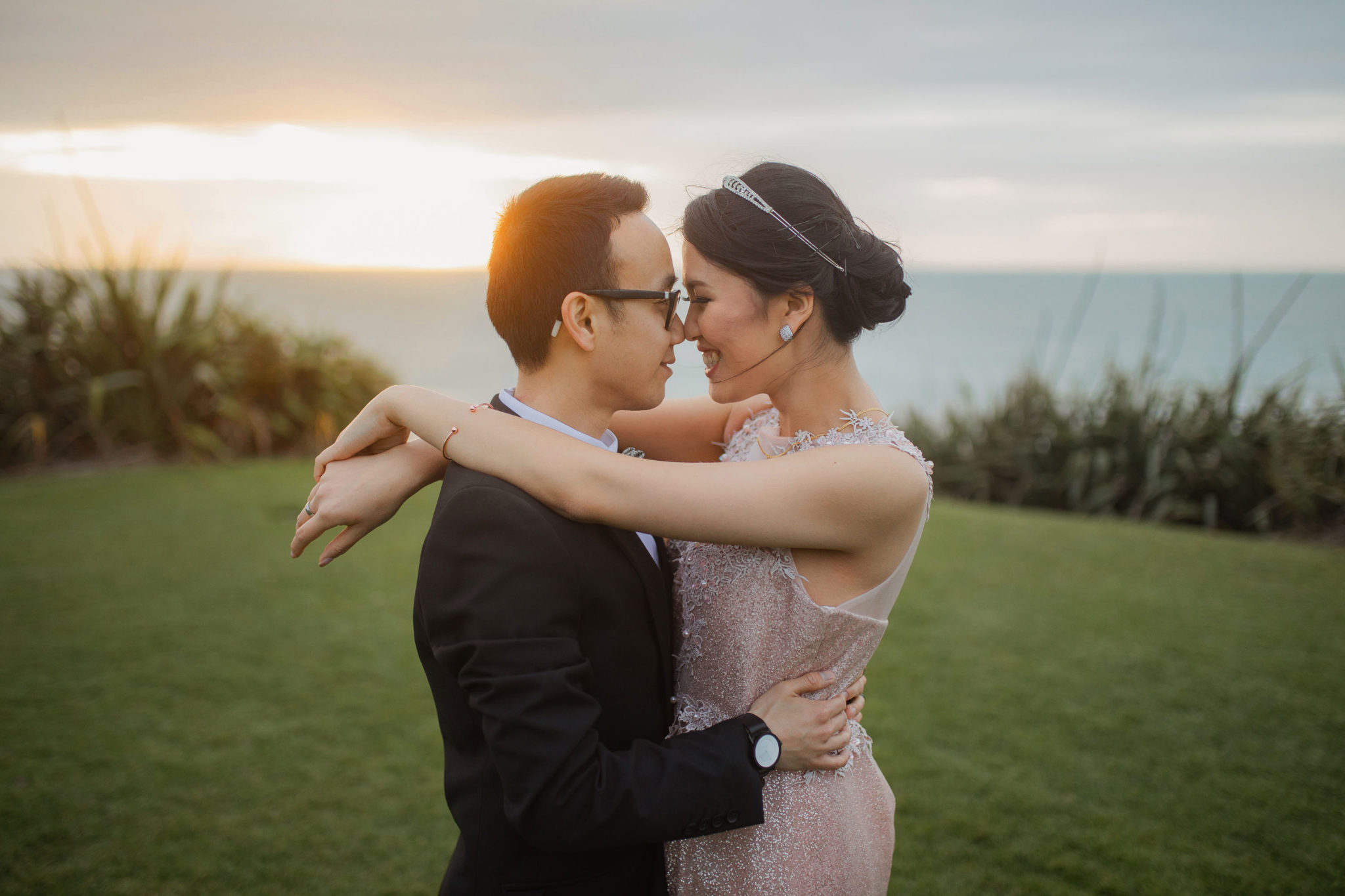 sunset wedding photos at castaways