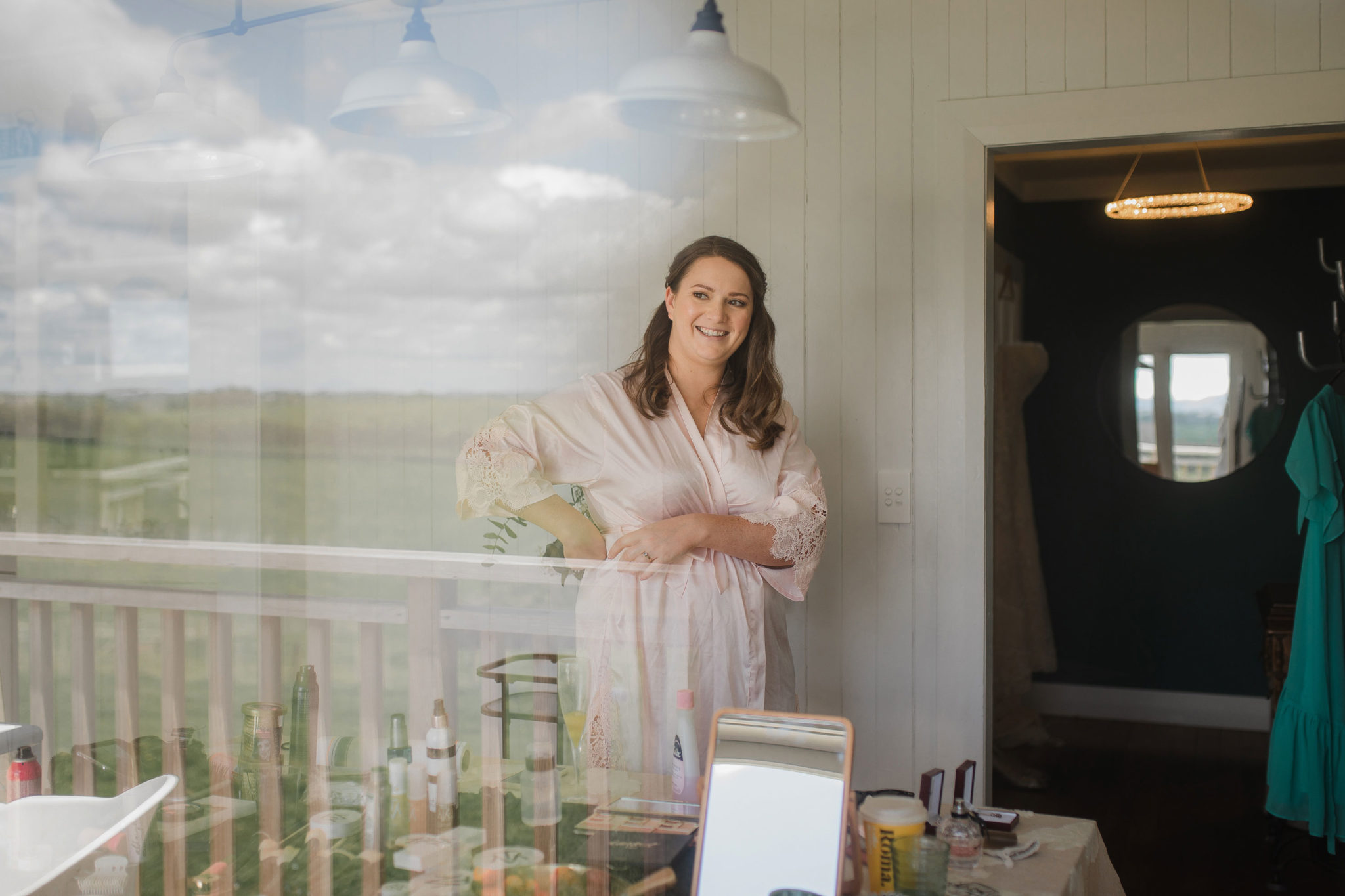 auckland bride getting ready