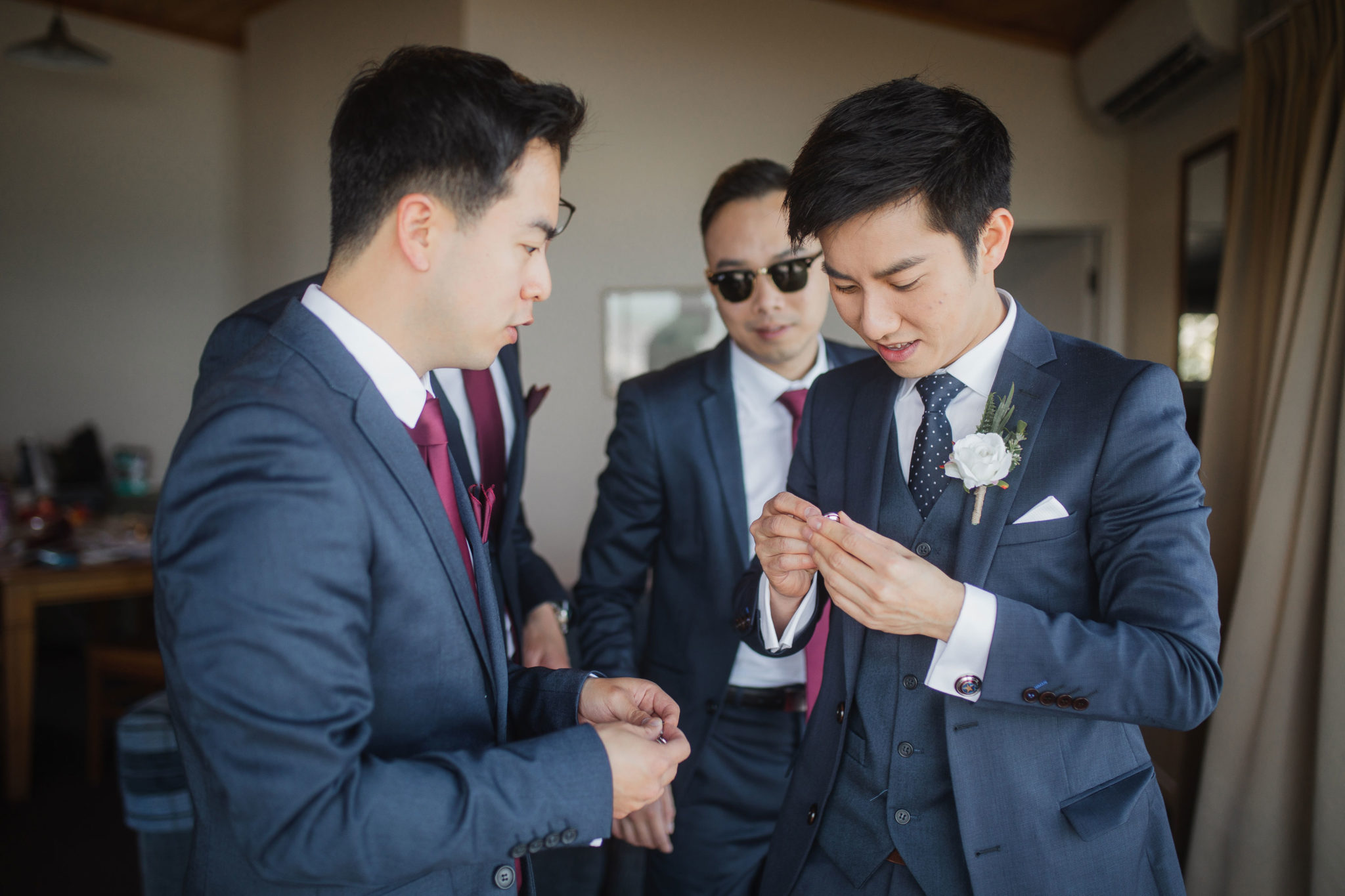 groom and groomsmen