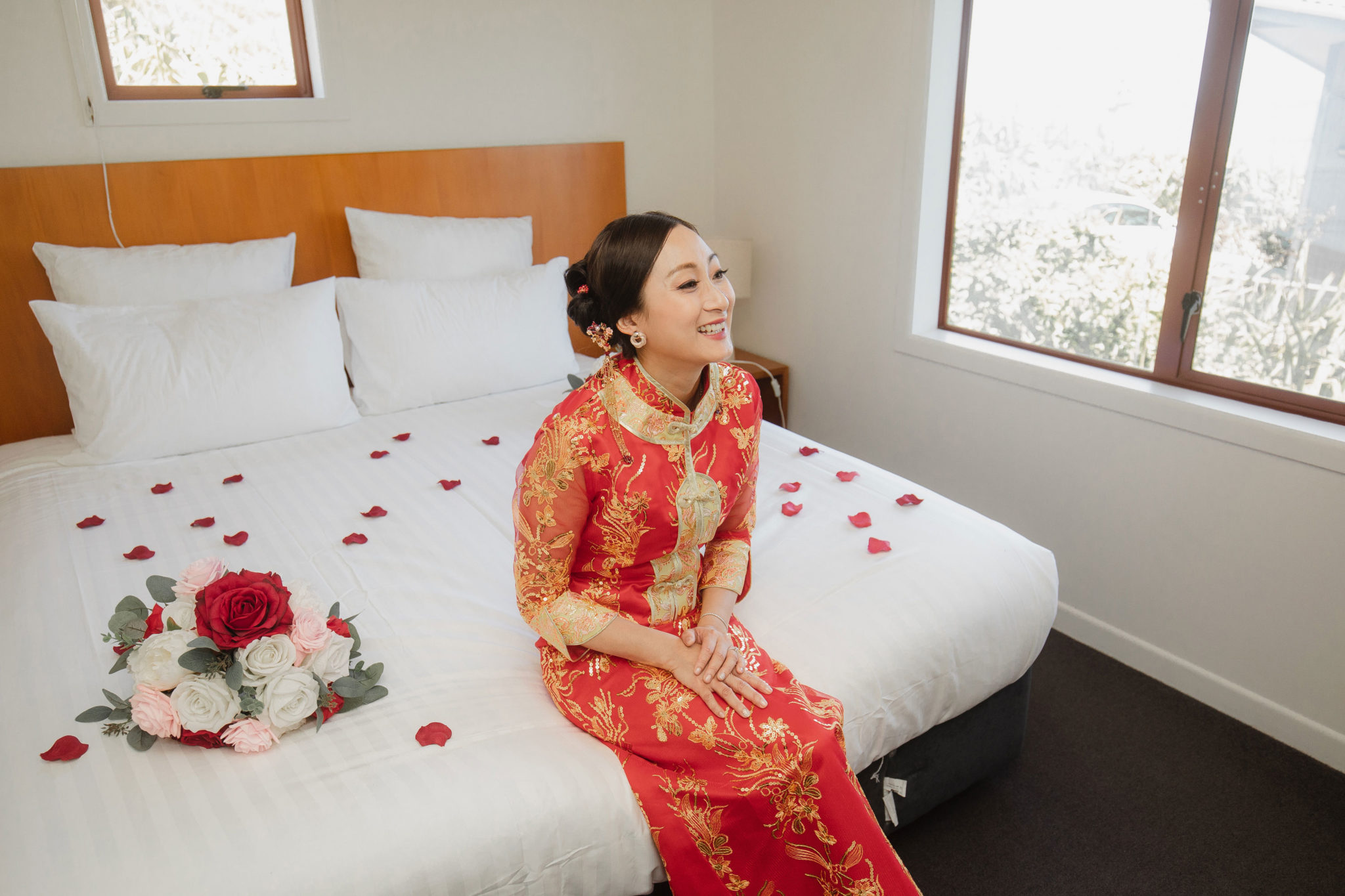 bride waiting for the groom