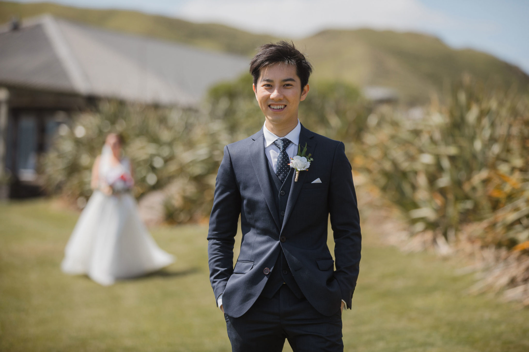 groom waiting for the bride