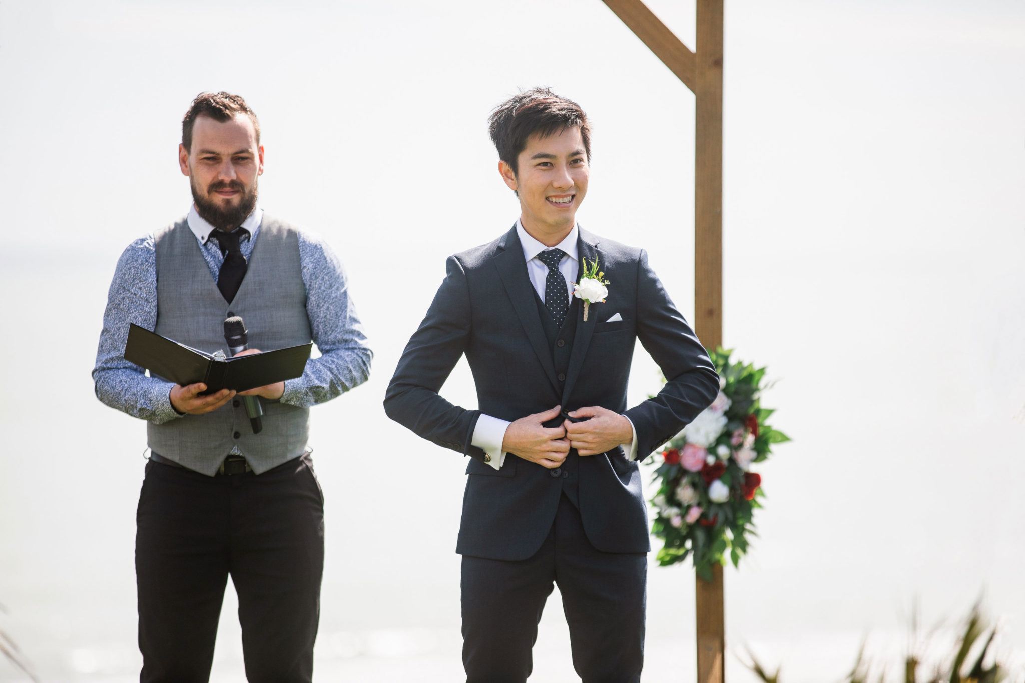 groom waiting for the bride