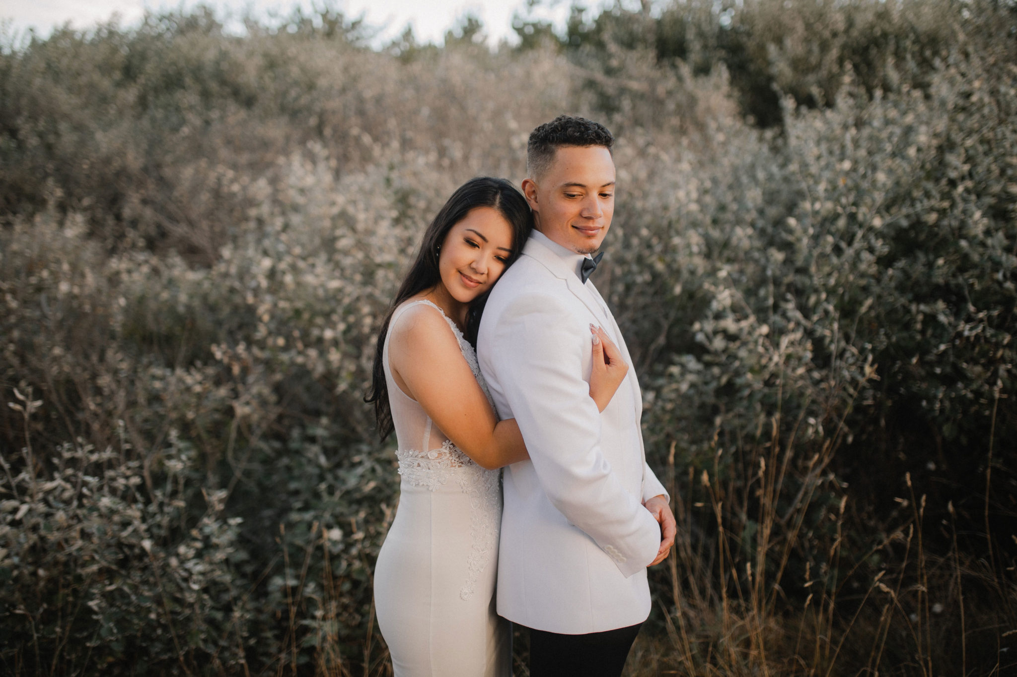 muriwai beach couple shoot