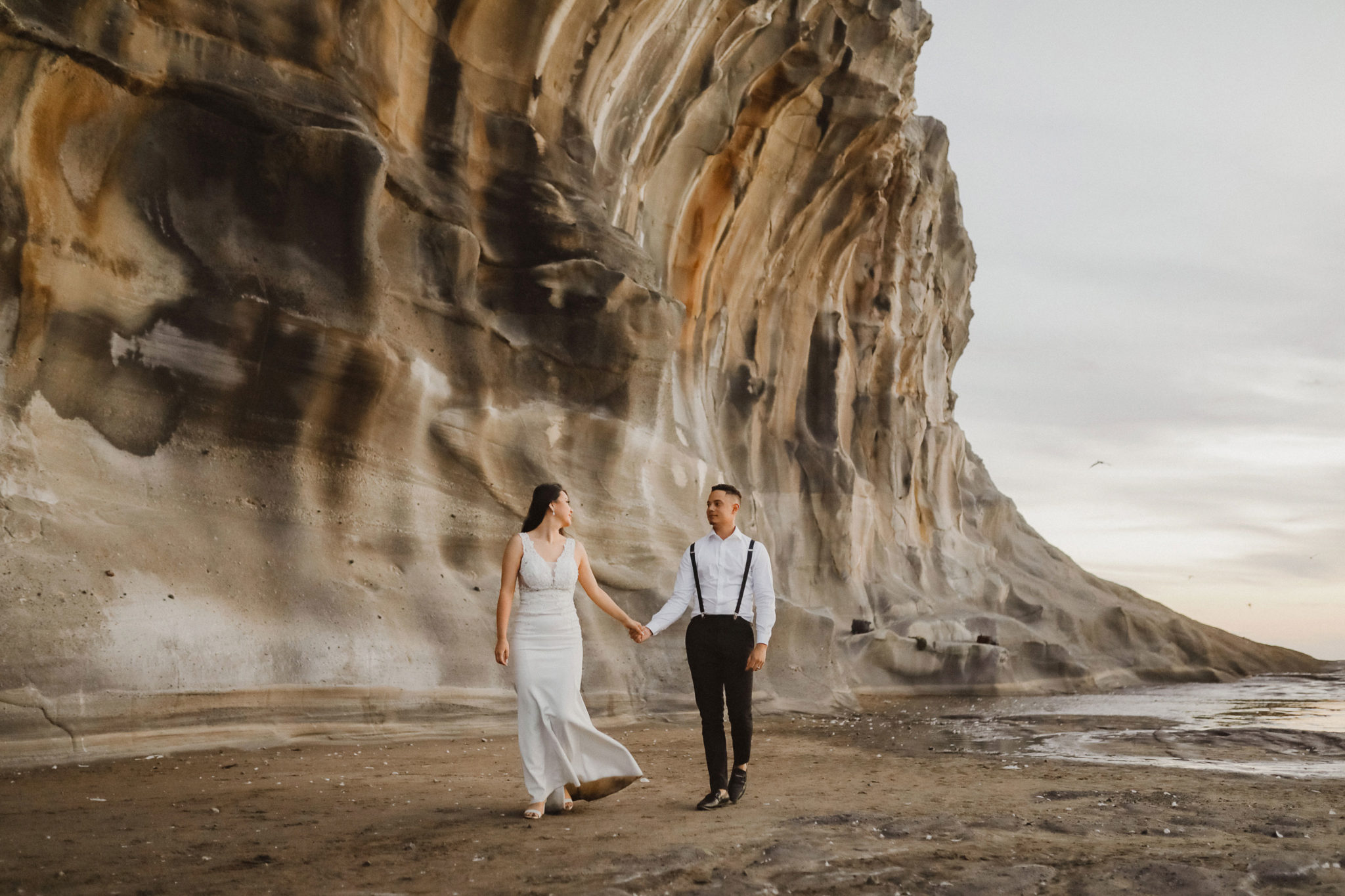 muriwai beach engagement shoot